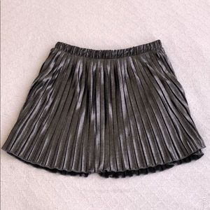 Metallic Pleated Skirt